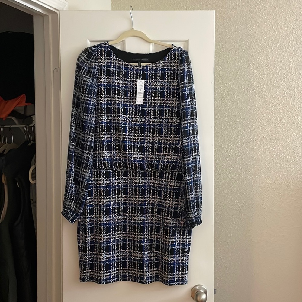 Long sleeve. Size M. White House Black Market. New with Tag.